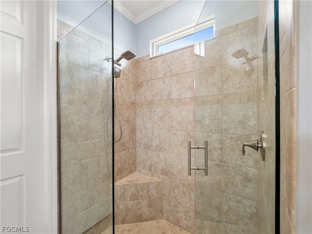 3280 Royal Gardens Avenue Fort Myers FL 33916