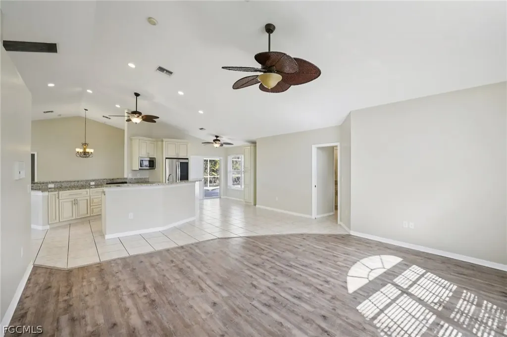 401 NE 23rd Avenue Cape Coral FL 33909