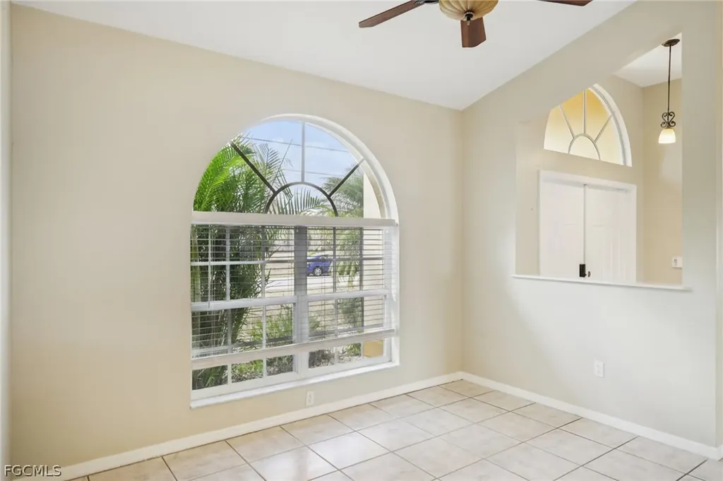 401 NE 23rd Avenue Cape Coral FL 33909