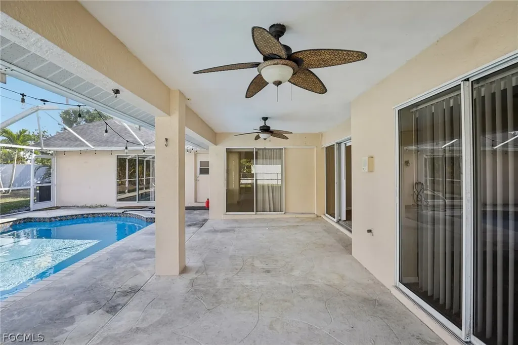 401 NE 23rd Avenue Cape Coral FL 33909