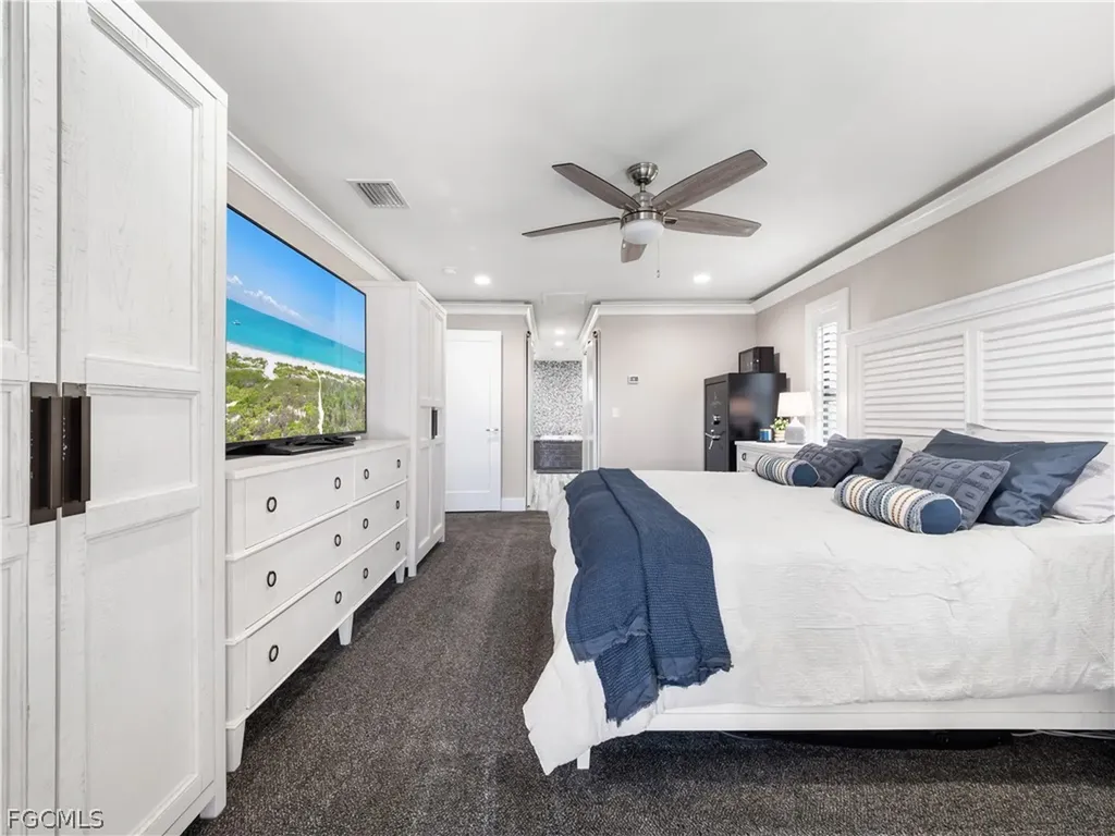 1912 SE 33rd Terrace Cape Coral FL 33904