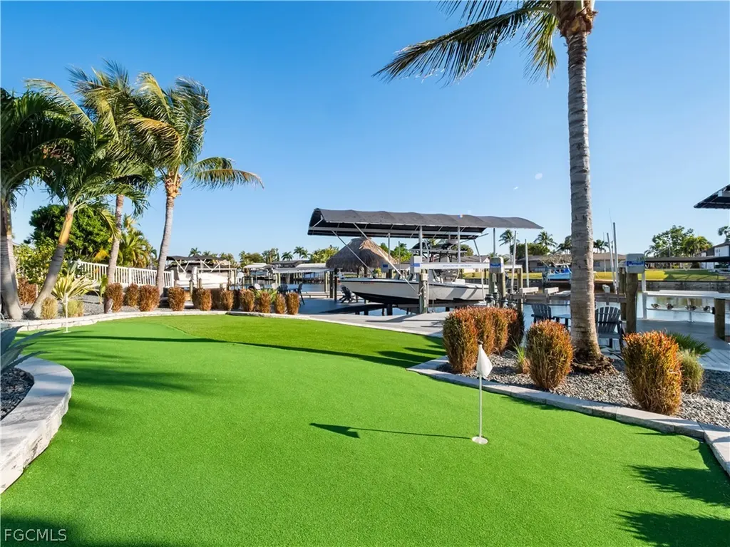 1912 SE 33rd Terrace Cape Coral FL 33904