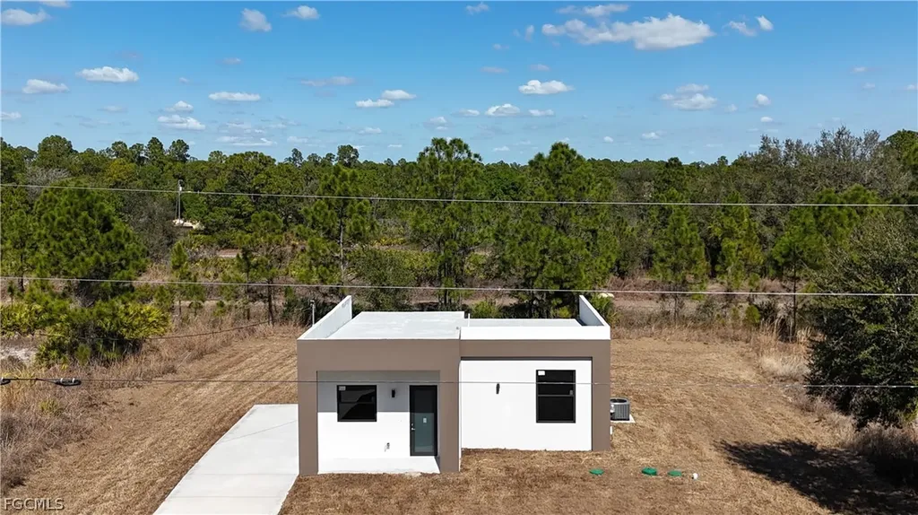 1135 Randletree Street E Lehigh Acres FL 33974