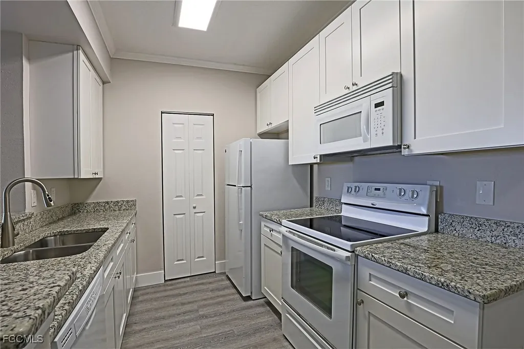 11480 Villa Grand Fort Myers FL 33913
