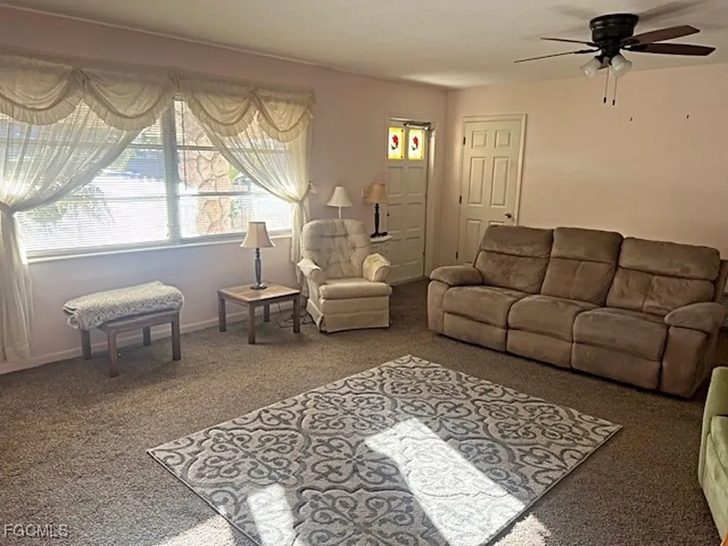 514 Pennview Avenue Lehigh Acres FL 33936