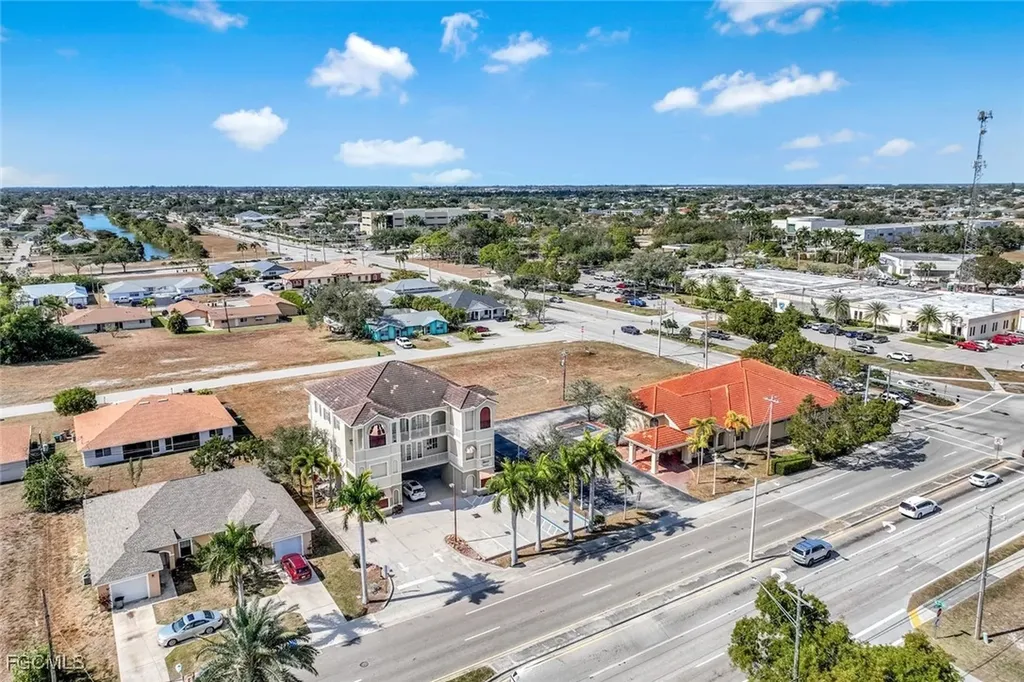 1212 Country Club Boulevard Cape Coral FL 33990