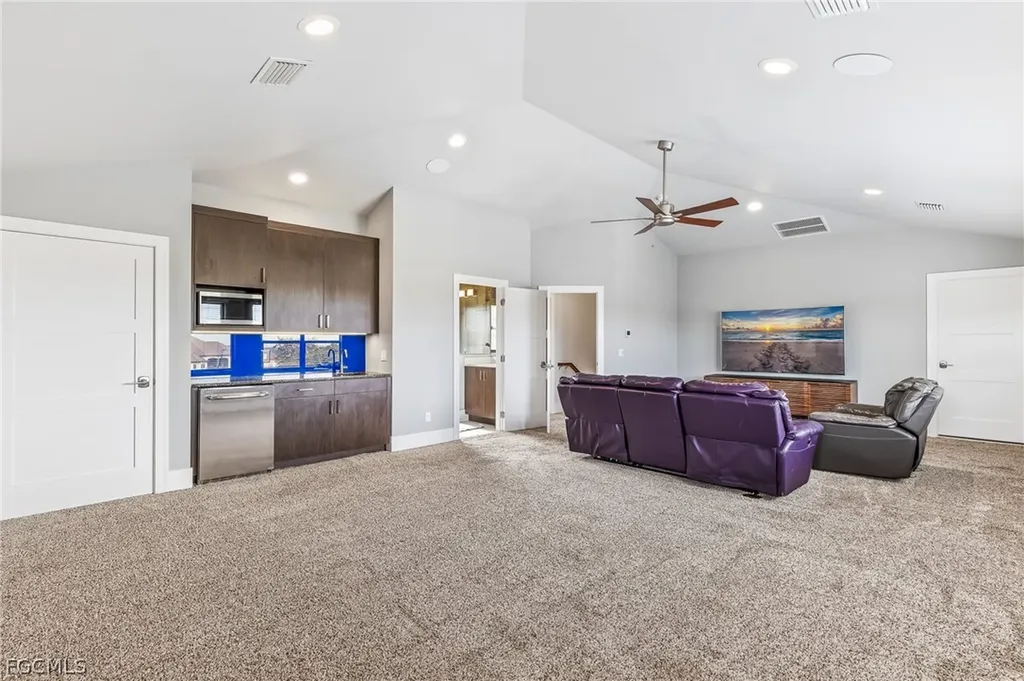 16351 Shenandoah Circle Fort Myers FL 33908
