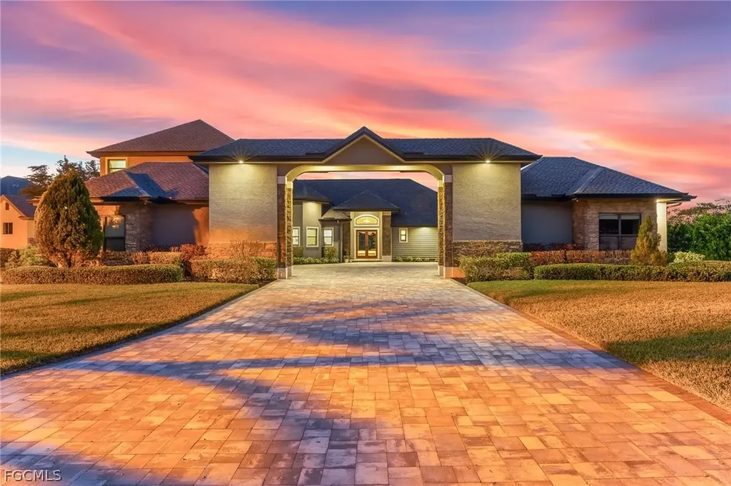 16351 Shenandoah Circle Fort Myers FL 33908