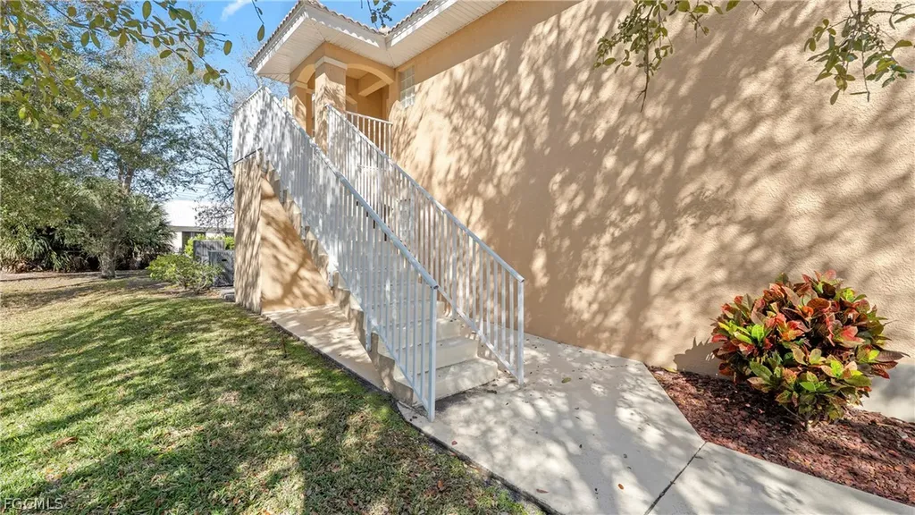 4520 Skyline Boulevard Cape Coral FL 33914