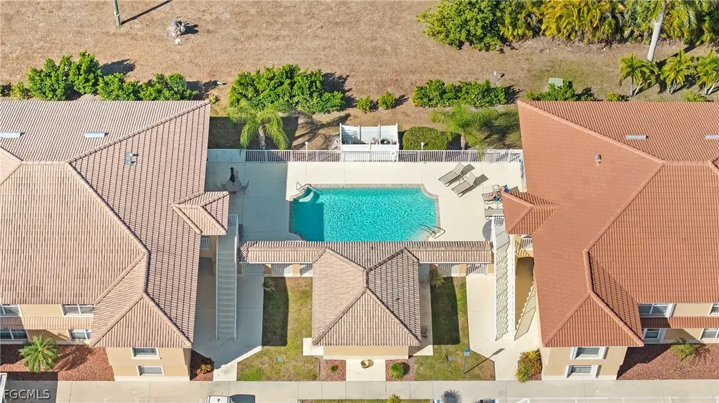4520 Skyline Boulevard Cape Coral FL 33914