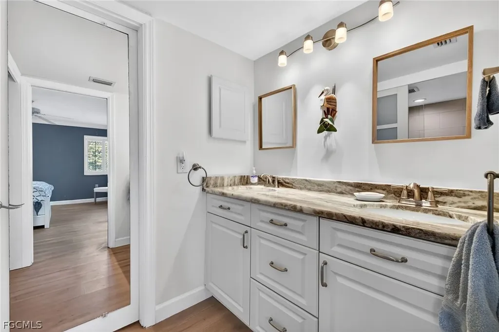 1341 Middle Gulf Drive Sanibel FL 33957