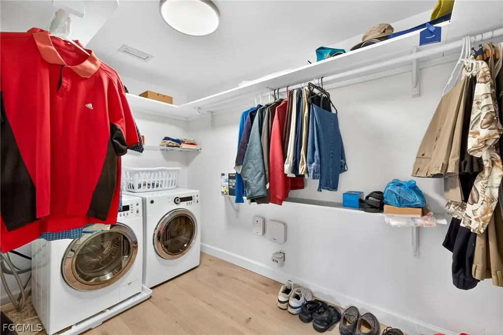 1341 Middle Gulf Drive Sanibel FL 33957