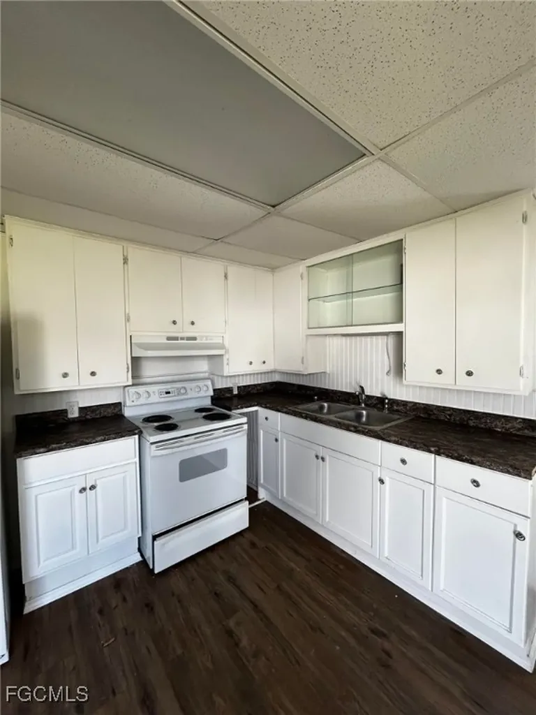 248 Flame Lane North Fort Myers FL 33917