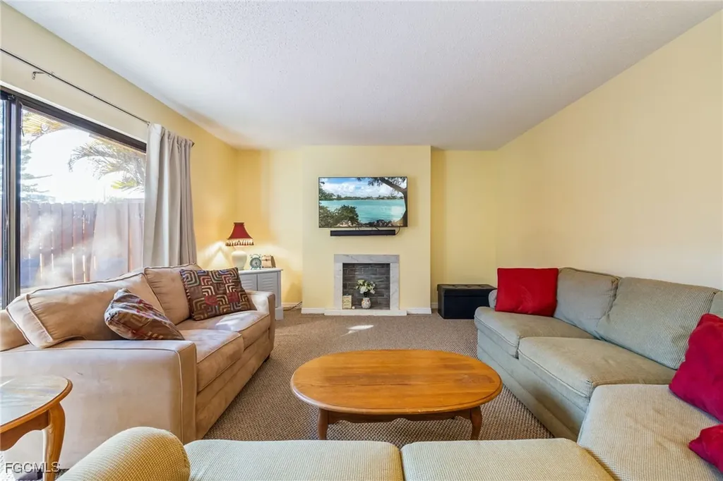 1550 Park Meadows Drive Fort Myers FL 33907