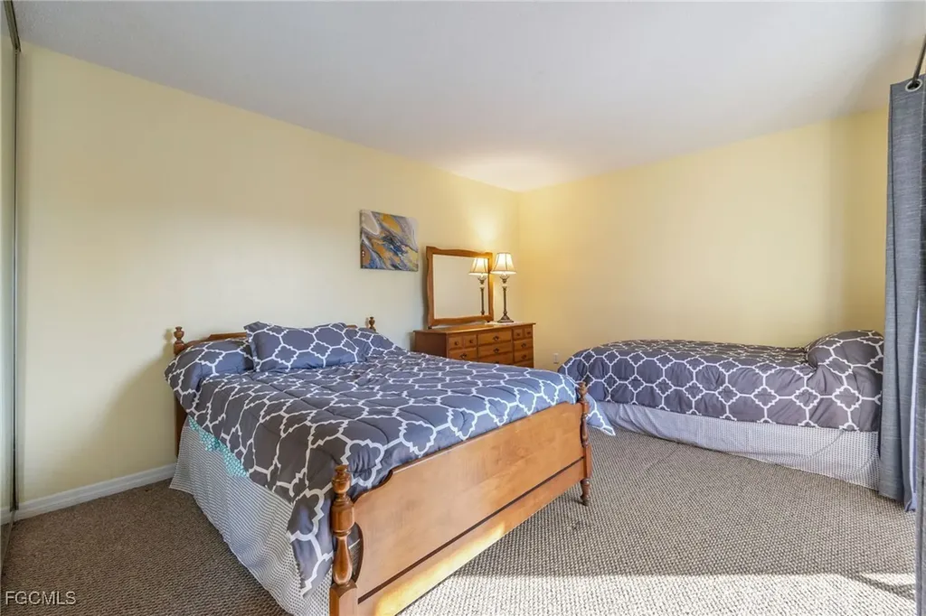 1550 Park Meadows Drive Fort Myers FL 33907