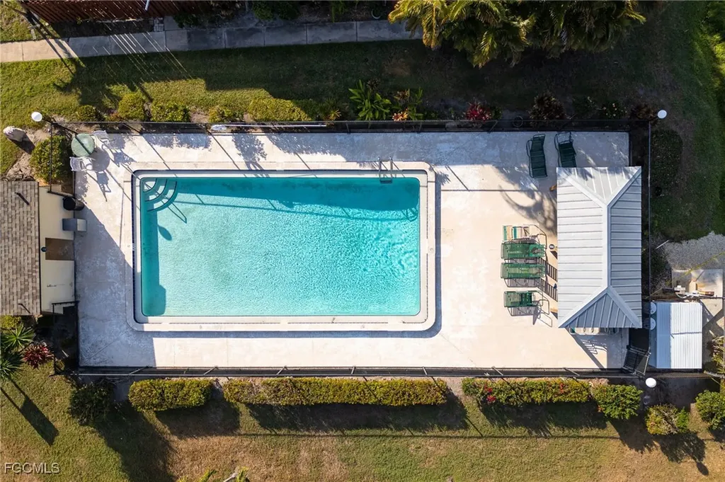 1550 Park Meadows Drive Fort Myers FL 33907