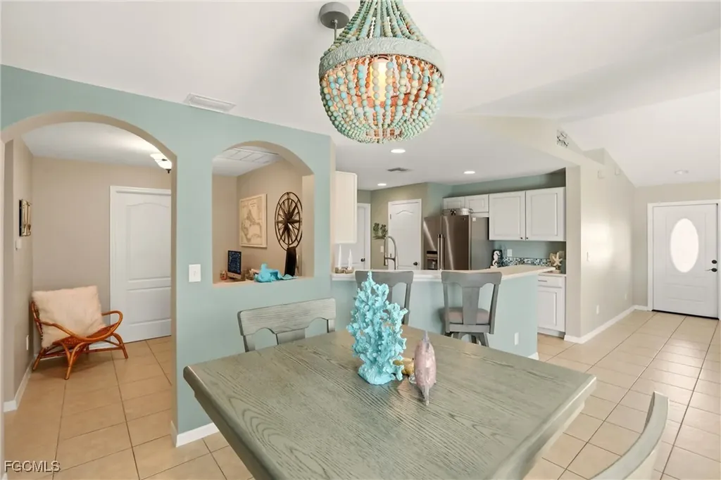 4306 NE 20th Place Cape Coral FL 33909