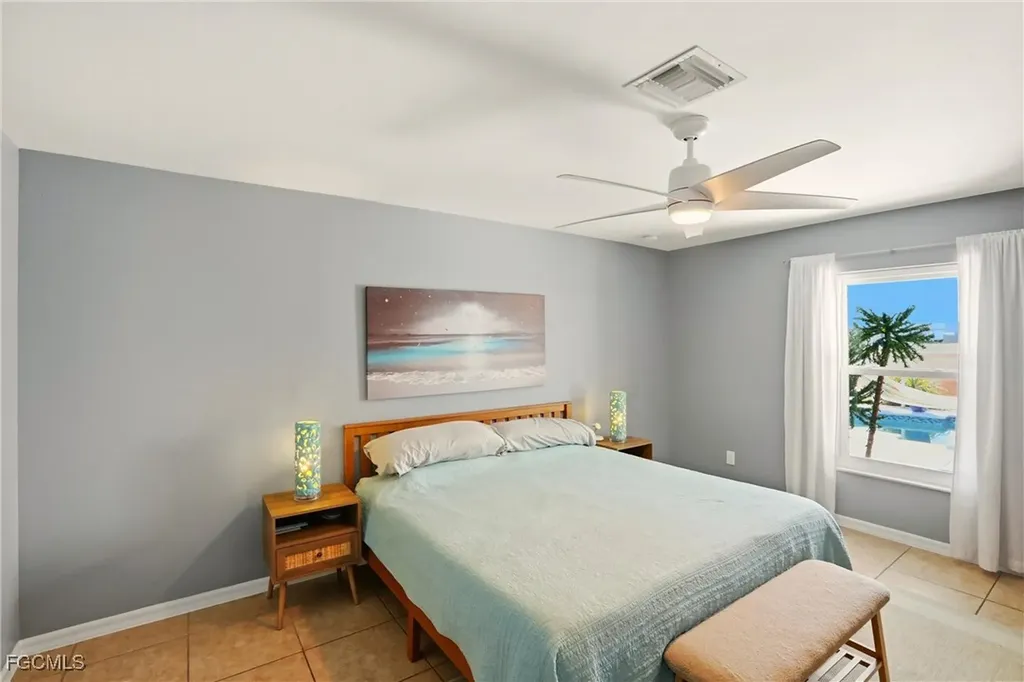 4306 NE 20th Place Cape Coral FL 33909