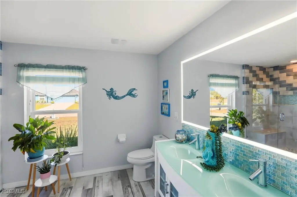 4306 NE 20th Place Cape Coral FL 33909