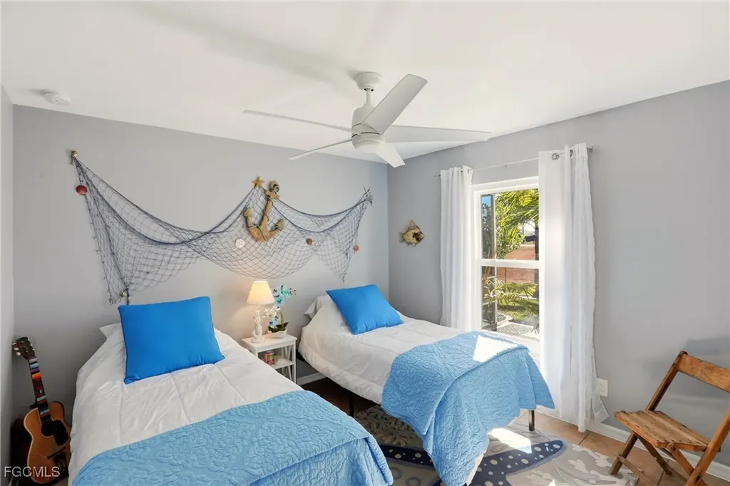 4306 NE 20th Place Cape Coral FL 33909