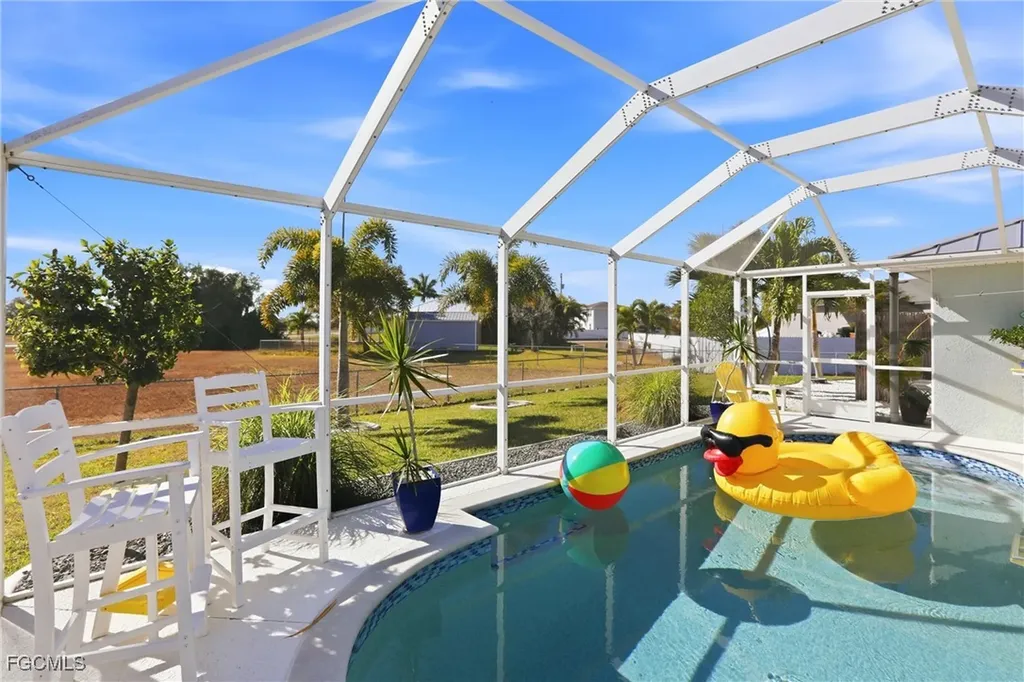 4306 NE 20th Place Cape Coral FL 33909