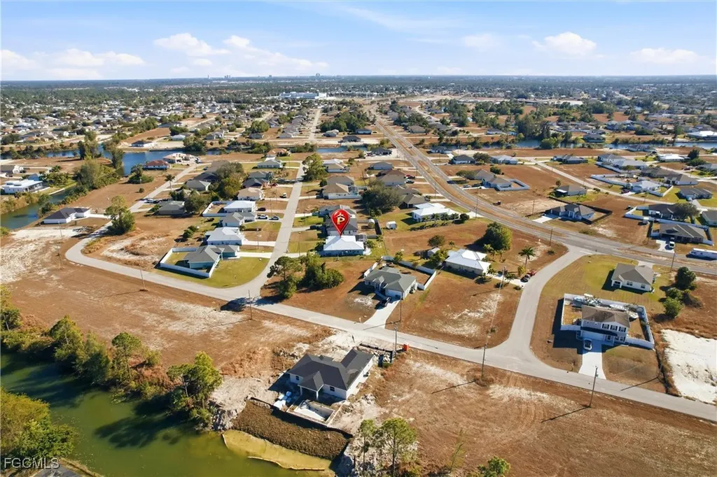 4306 NE 20th Place Cape Coral FL 33909