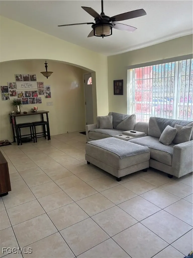 519 Hibiscus Avenue Lehigh Acres FL 33972