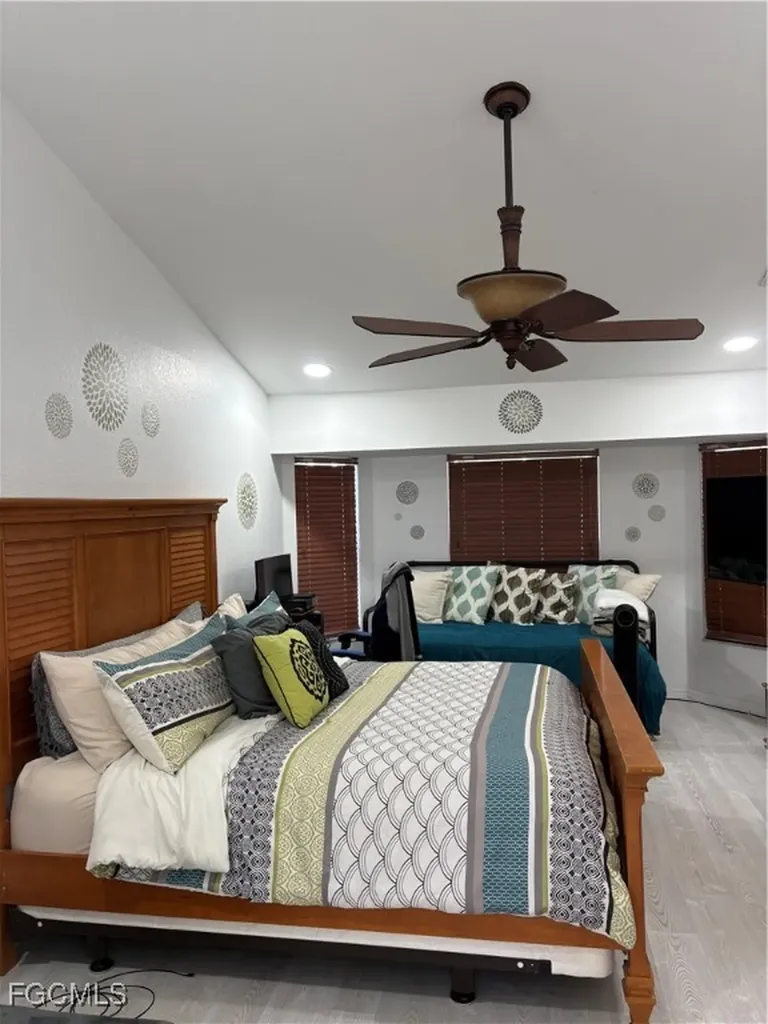 519 Hibiscus Avenue Lehigh Acres FL 33972