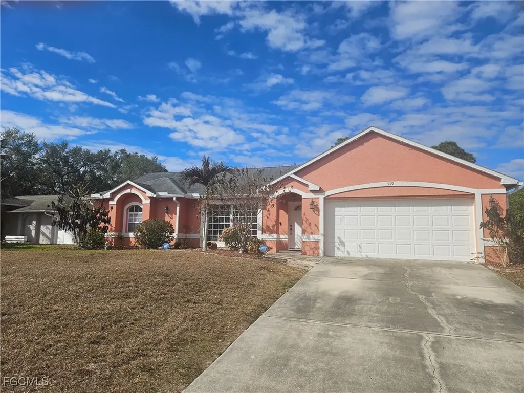 519 Hibiscus Avenue Lehigh Acres FL 33972