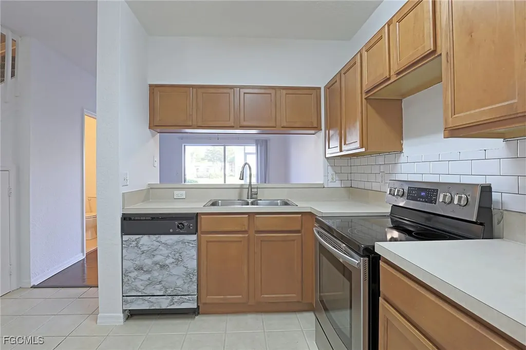 10033 Spyglass Hill Lane Fort Myers FL 33966