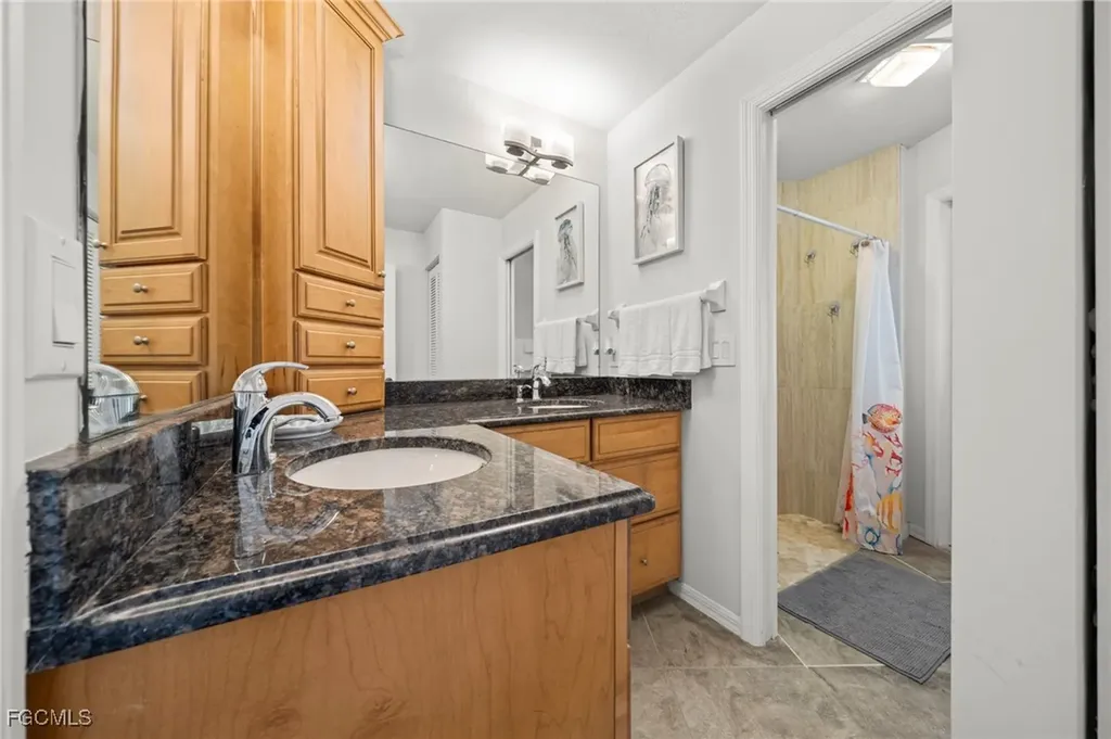 2617 SE 23rd Avenue Cape Coral FL 33904