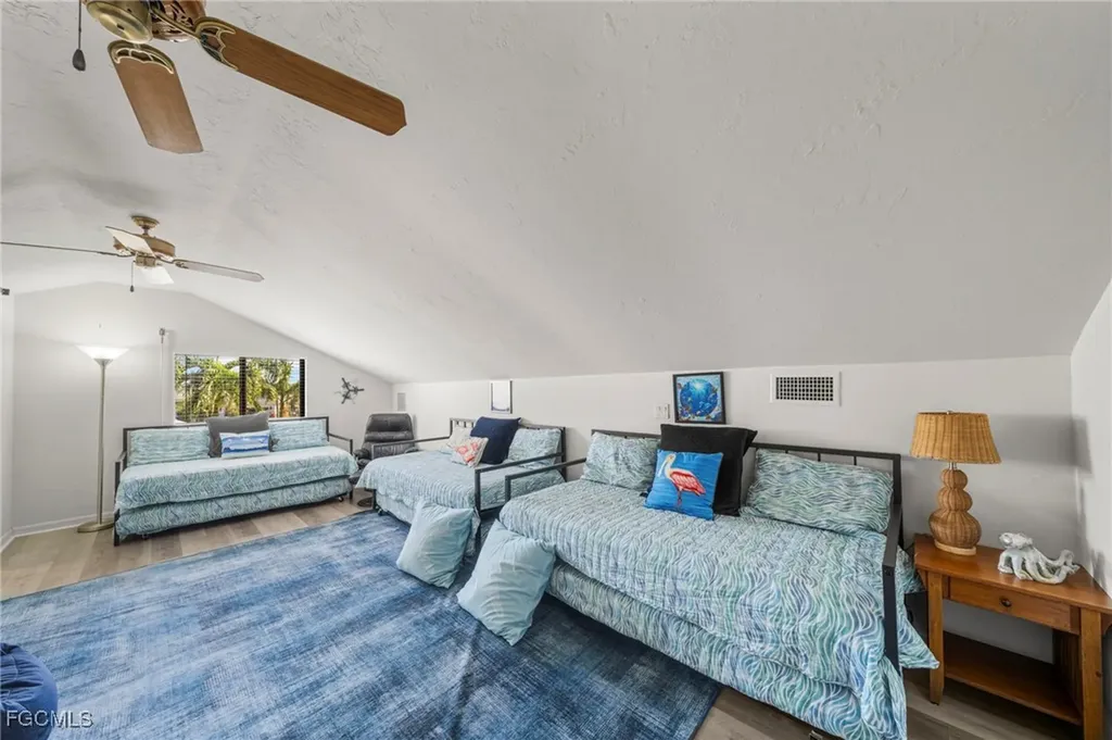 2617 SE 23rd Avenue Cape Coral FL 33904