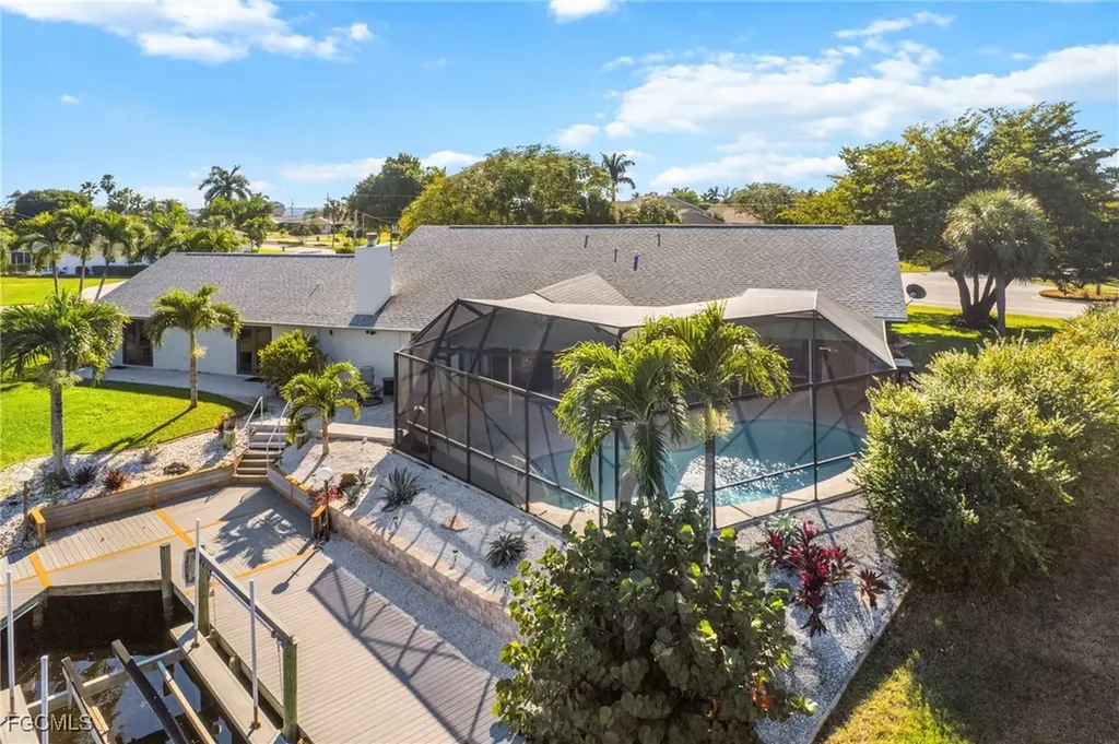 2617 SE 23rd Avenue Cape Coral FL 33904