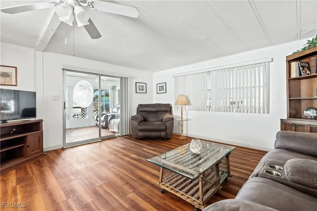 3208 Pluto Circle North Fort Myers FL 33903