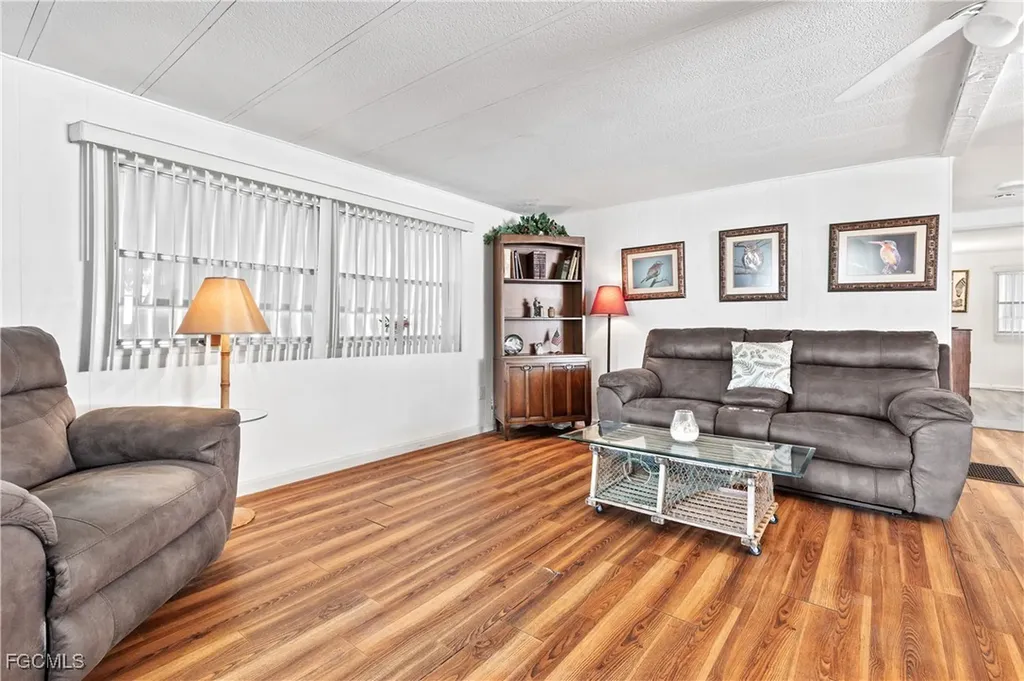 3208 Pluto Circle North Fort Myers FL 33903