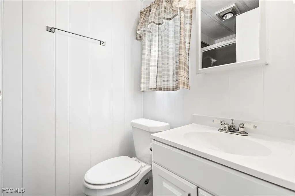 3208 Pluto Circle North Fort Myers FL 33903