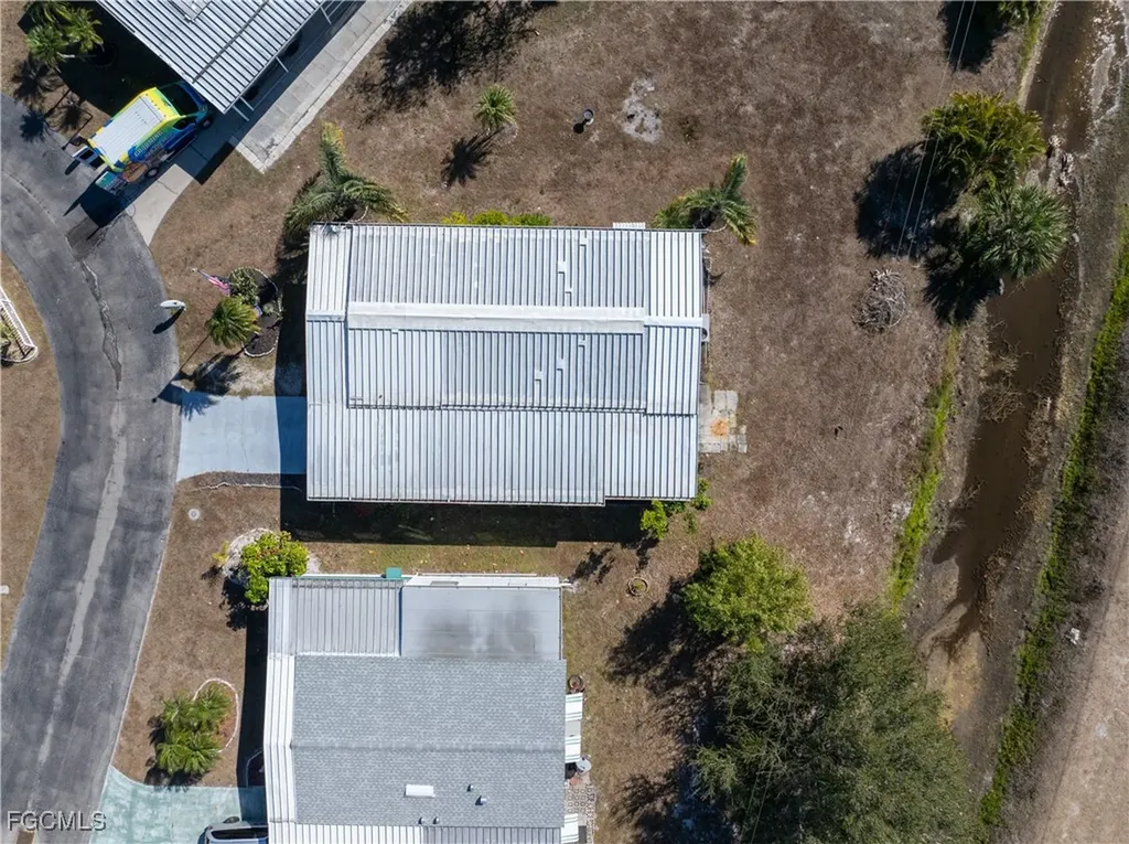 3208 Pluto Circle North Fort Myers FL 33903