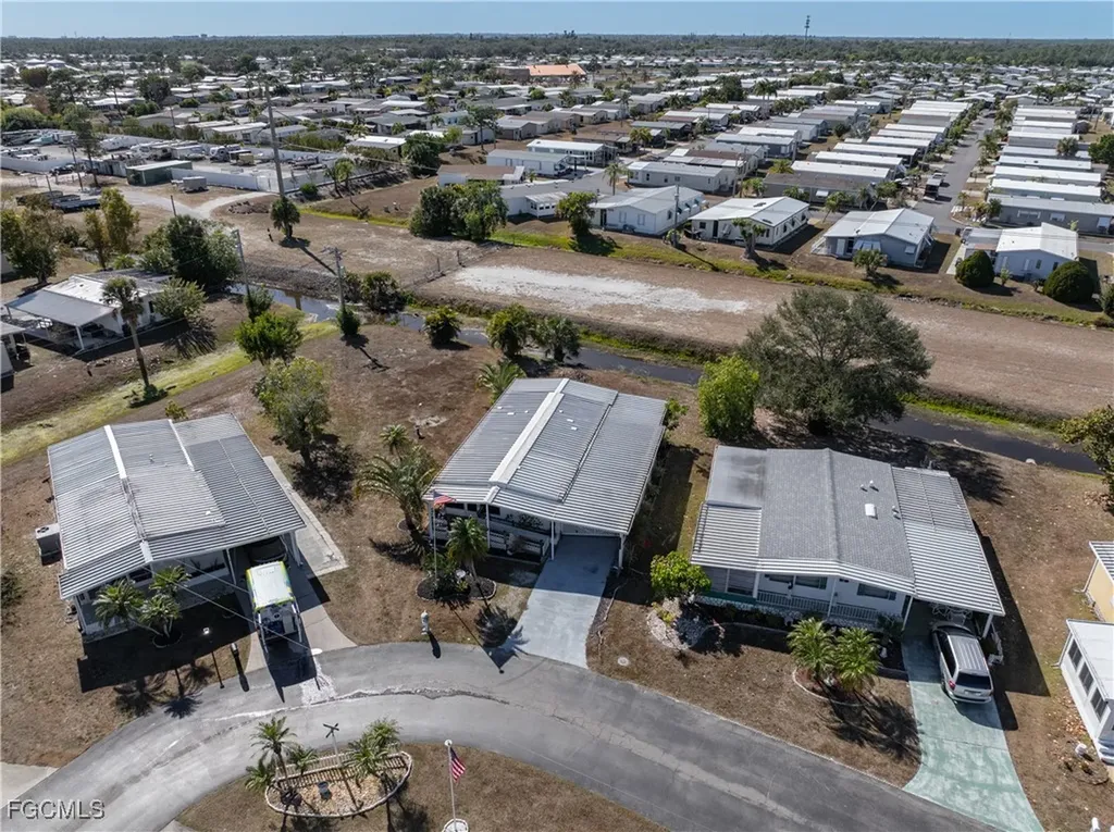 3208 Pluto Circle North Fort Myers FL 33903