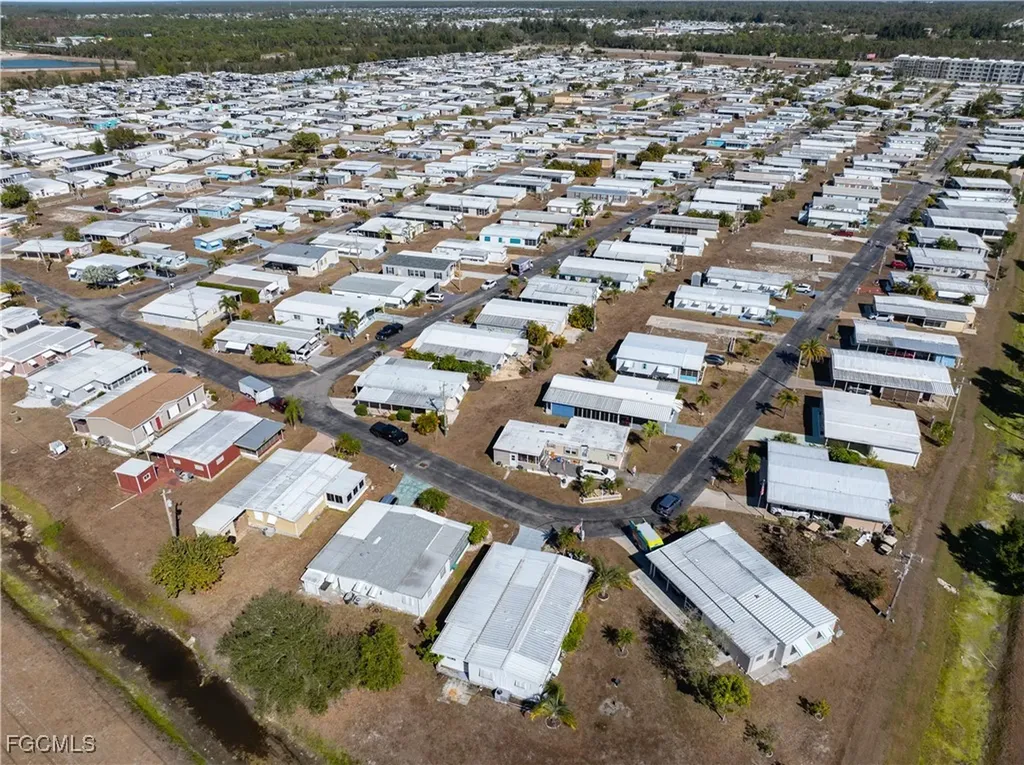 3208 Pluto Circle North Fort Myers FL 33903