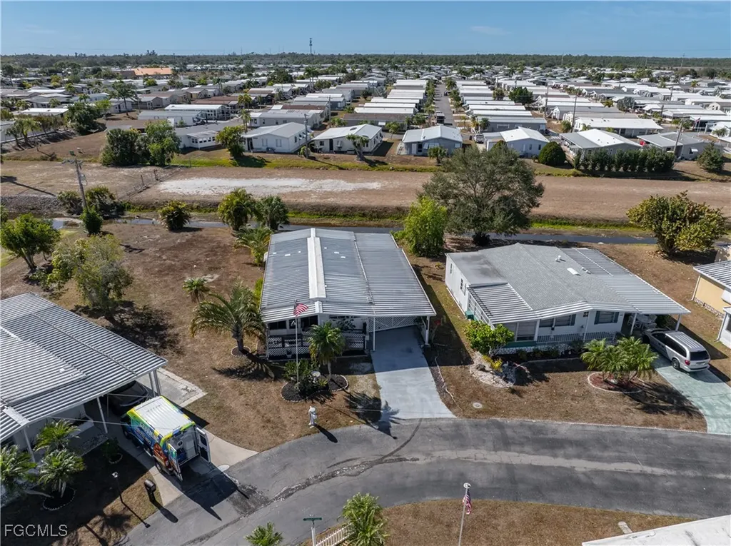 3208 Pluto Circle North Fort Myers FL 33903