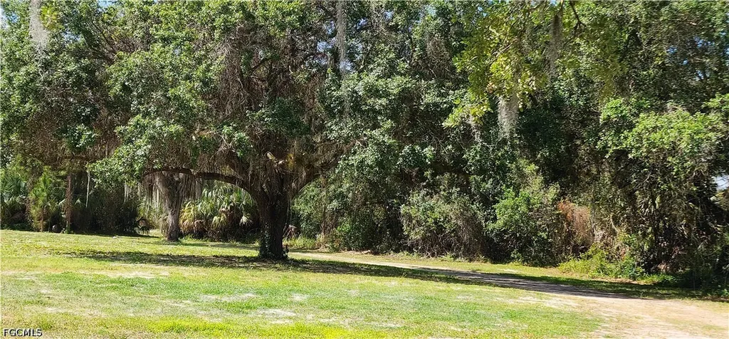 1209 County Road 78 Labelle FL 33935