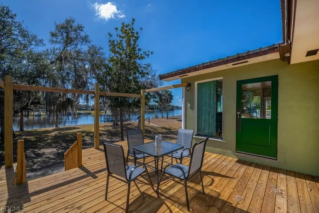 1209 County Road 78 Labelle FL 33935