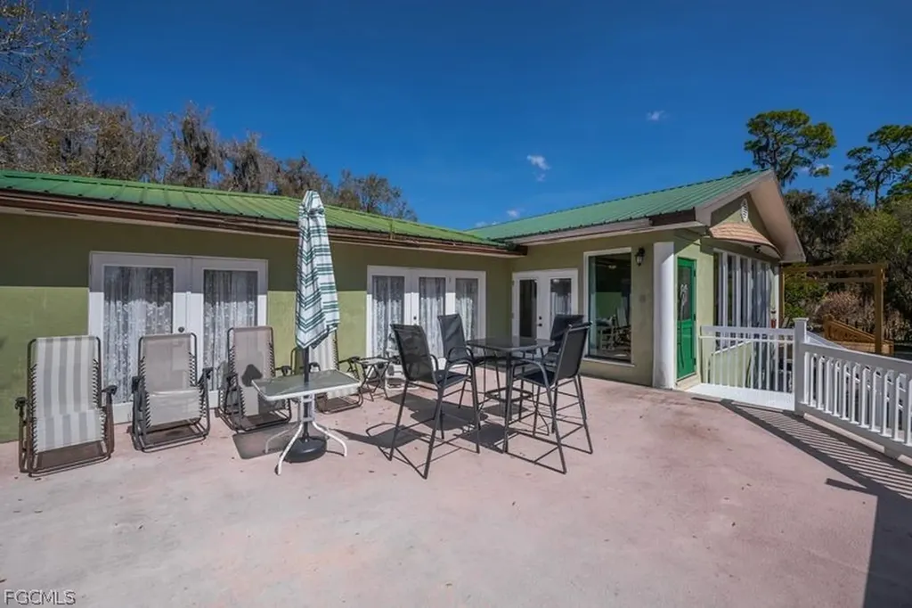 1209 County Road 78 Labelle FL 33935