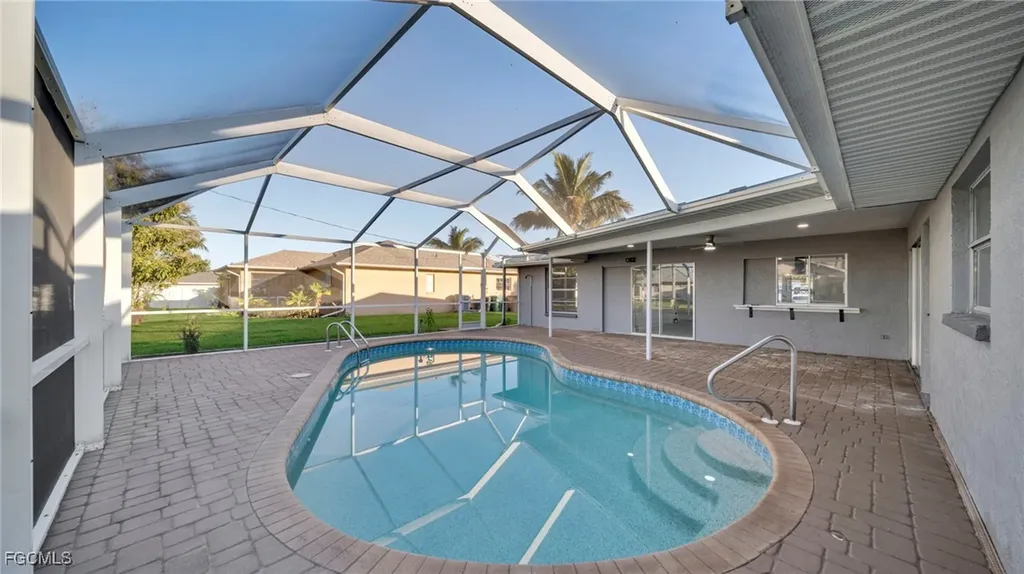 1705 SE 6th Terrace Cape Coral FL 33990