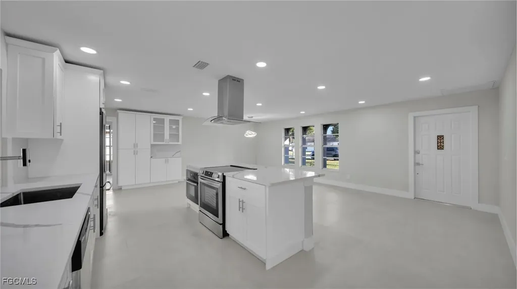 1705 SE 6th Terrace Cape Coral FL 33990