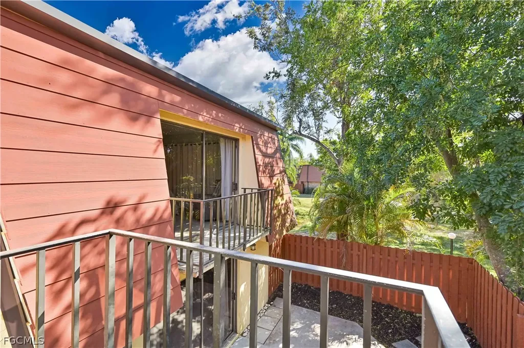 1520 Park Meadows Drive Fort Myers FL 33907