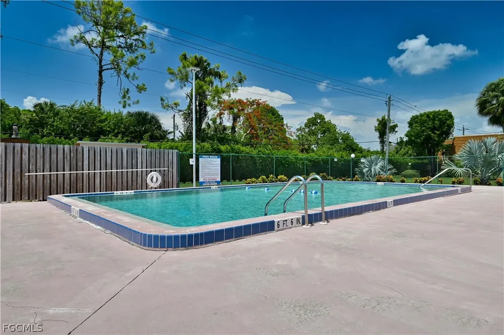 1520 Park Meadows Drive Fort Myers FL 33907