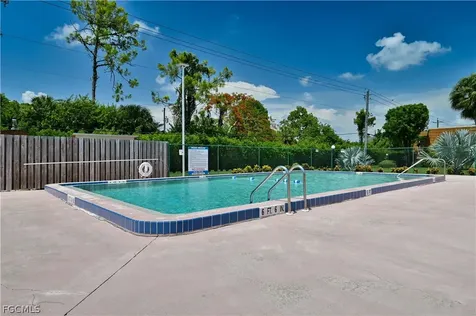 1520 Park Meadows Drive Fort Myers FL 33907