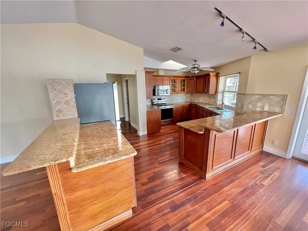 1403 SW 52nd Terrace Cape Coral FL 33914