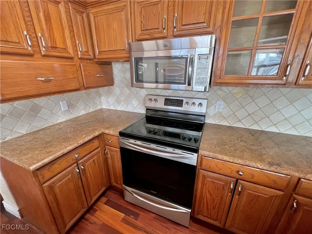 1403 SW 52nd Terrace Cape Coral FL 33914